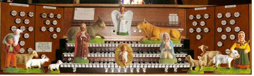 Crèches au son de l’orgue – samedi 13 décembre de 15h à 19h dans l’église de Châteaufort